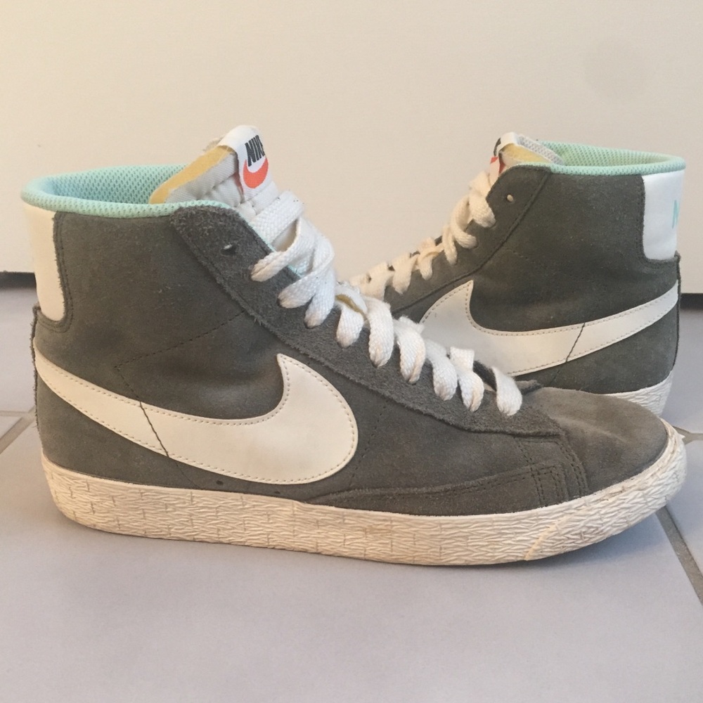 Nike suede high tops sneakers